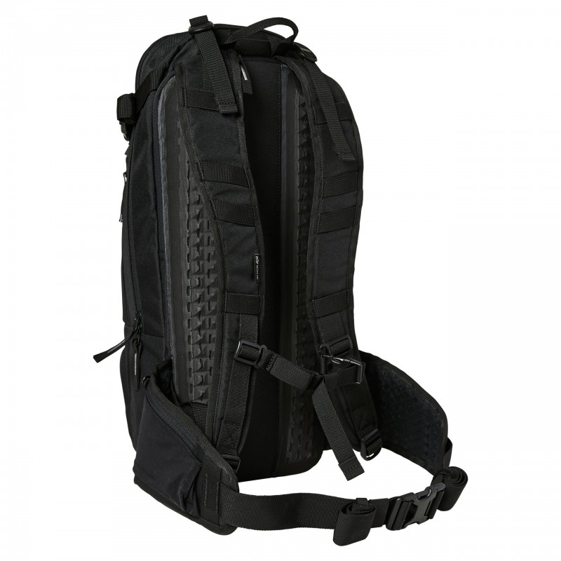 PLECAK FOX UTILITY 18L HYDRATION PACK BLACK LARGE