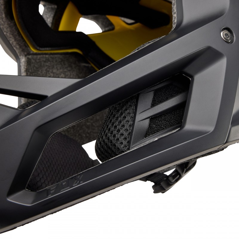KASK ROWEROWY FOX PROFRAME MATTE BLACK